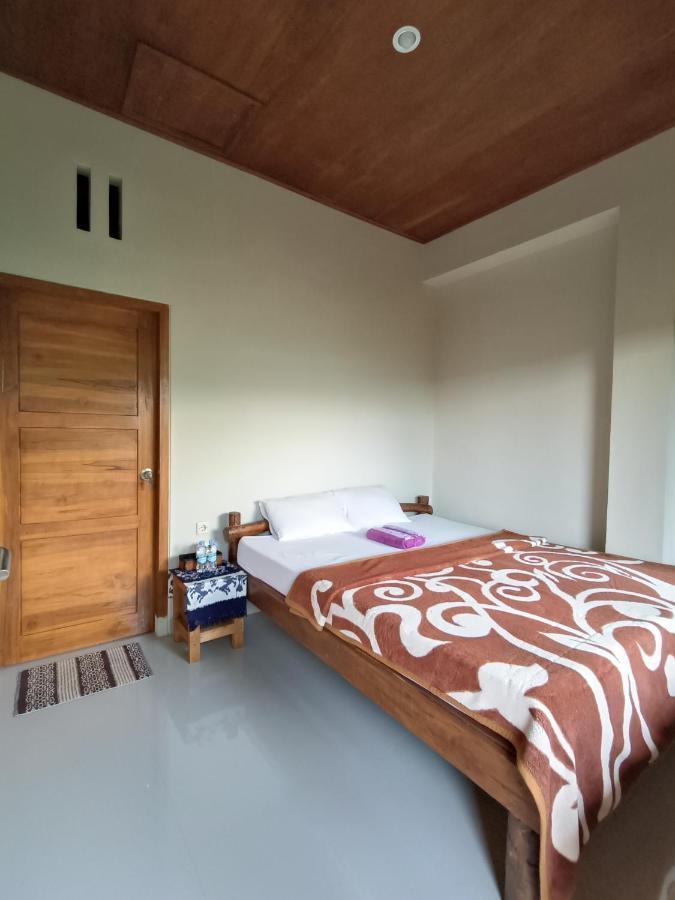Made Oka Budget Room Munduk Екстериор снимка